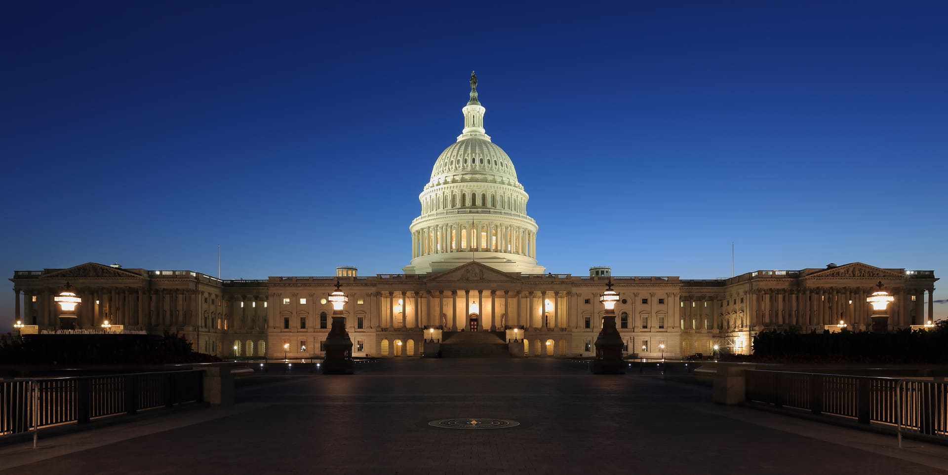 CFTC proposes swap status for event contracts, excludes casino wagers - Hashtag Web3 article cover