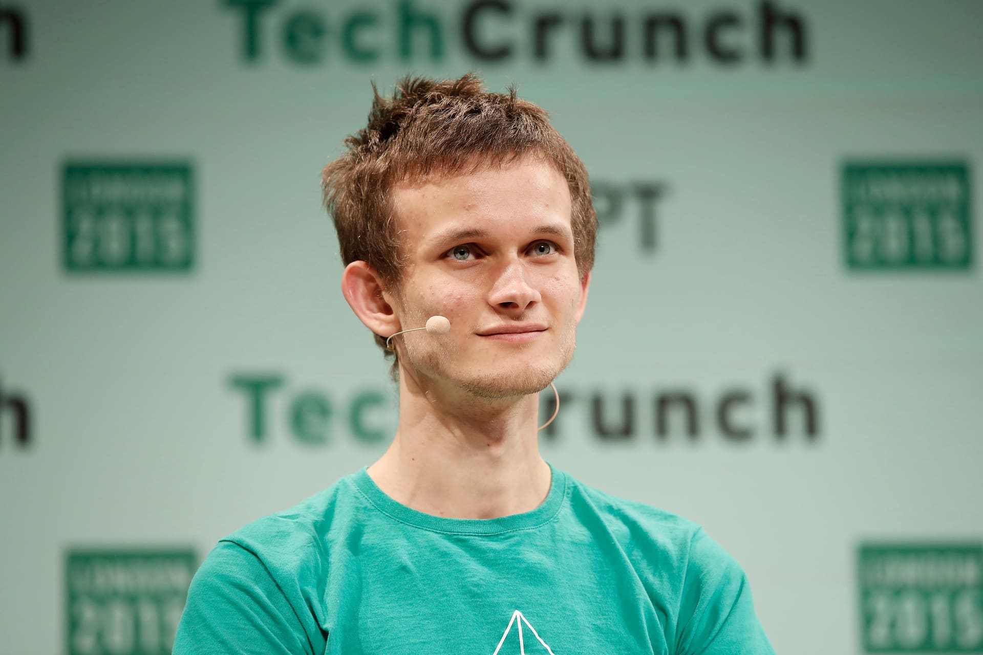 Ethereum postpones Glamsterdam's Hoodi testnet activation over contract risks - Hashtag Web3 article cover