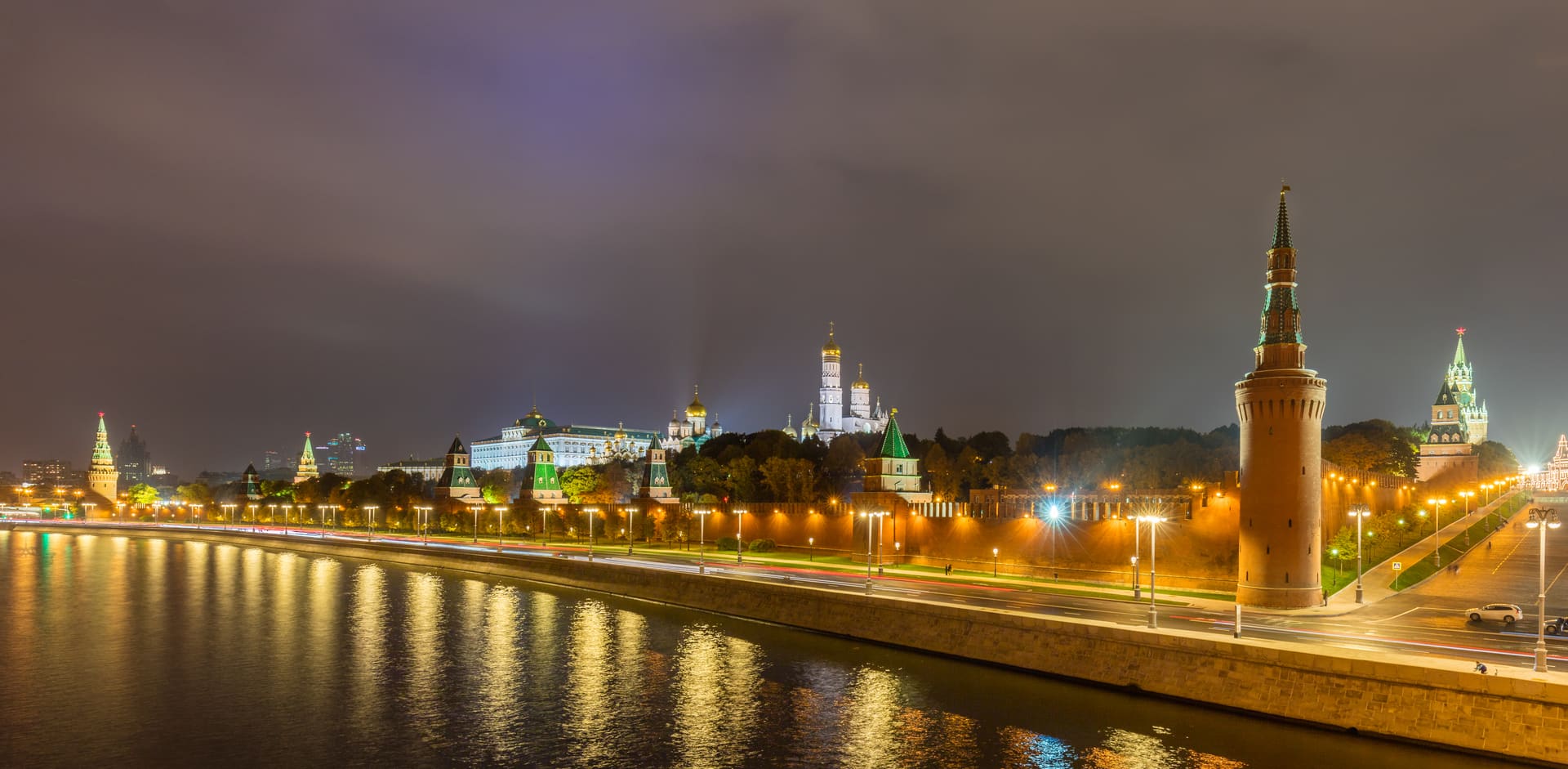 Russia finance ministry pays staff wages in digital rubles - Hashtag Web3 article cover